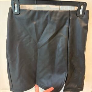 RD Style Black Faux Leather Skirt